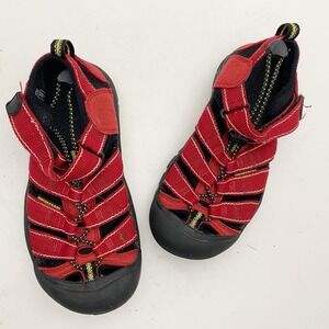 Keen Newport Red Sandals Youth Size 2 Waterproof Water Shoes Hiking Toe Cap